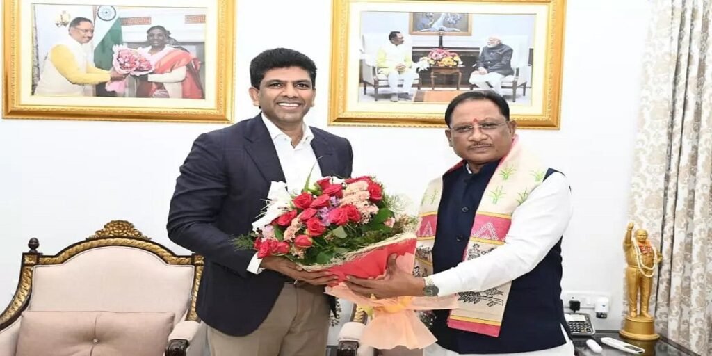 CM साय से केंद्रीय राज्य मंत्री डॉ. चंद्रशेखर पेम्मासानी ने की मुलाकात