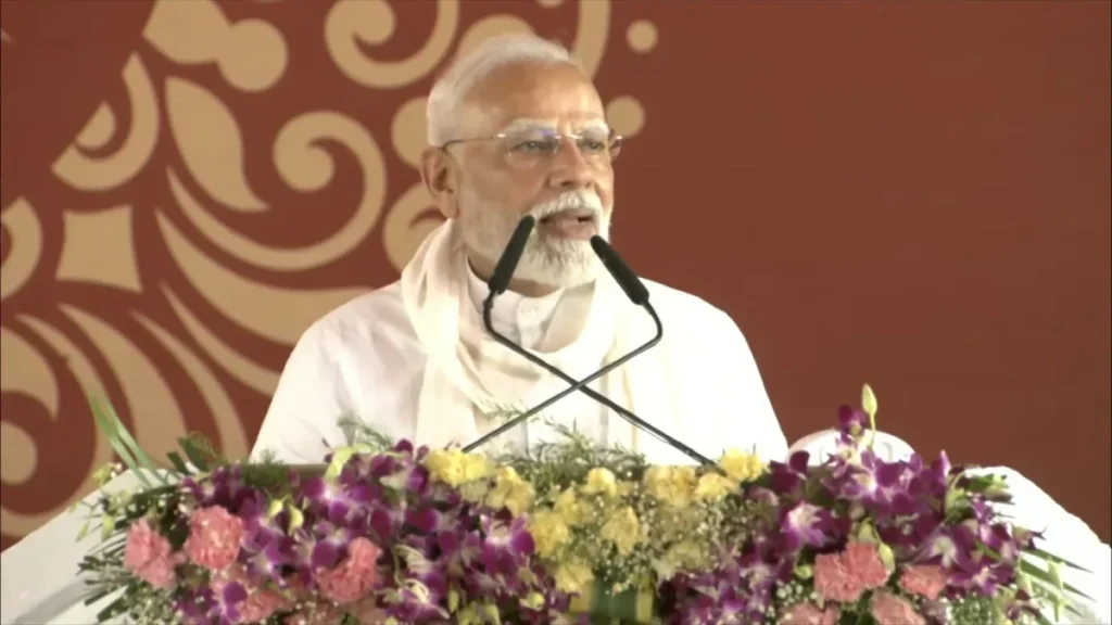 पाकिस्तान ने कोई पाप किया तो UP में बनी मिसाइलें दुश्मन देश को कर देंगी तबाह’, वाराणसी में बोले पीएम मोदी