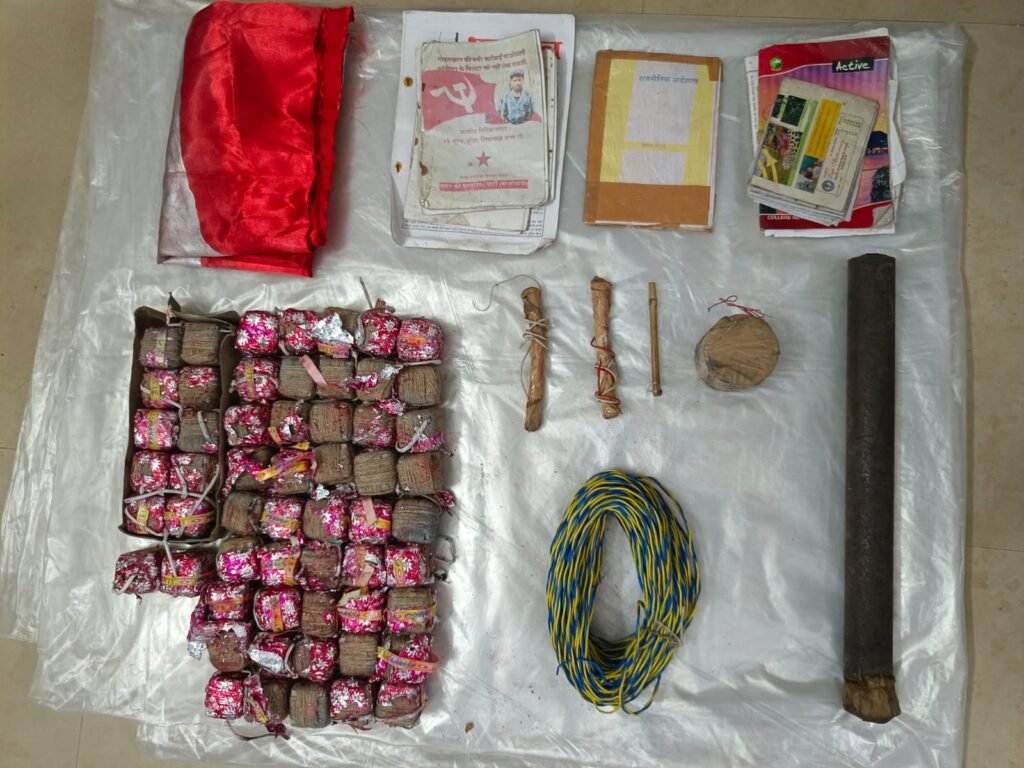 मैनपुर जंगल से बरामद आईईडी और भारी मात्रा में नक्सली सामग्री – पुलिस ने नाकाम किया माओवादियों का मंसूबा