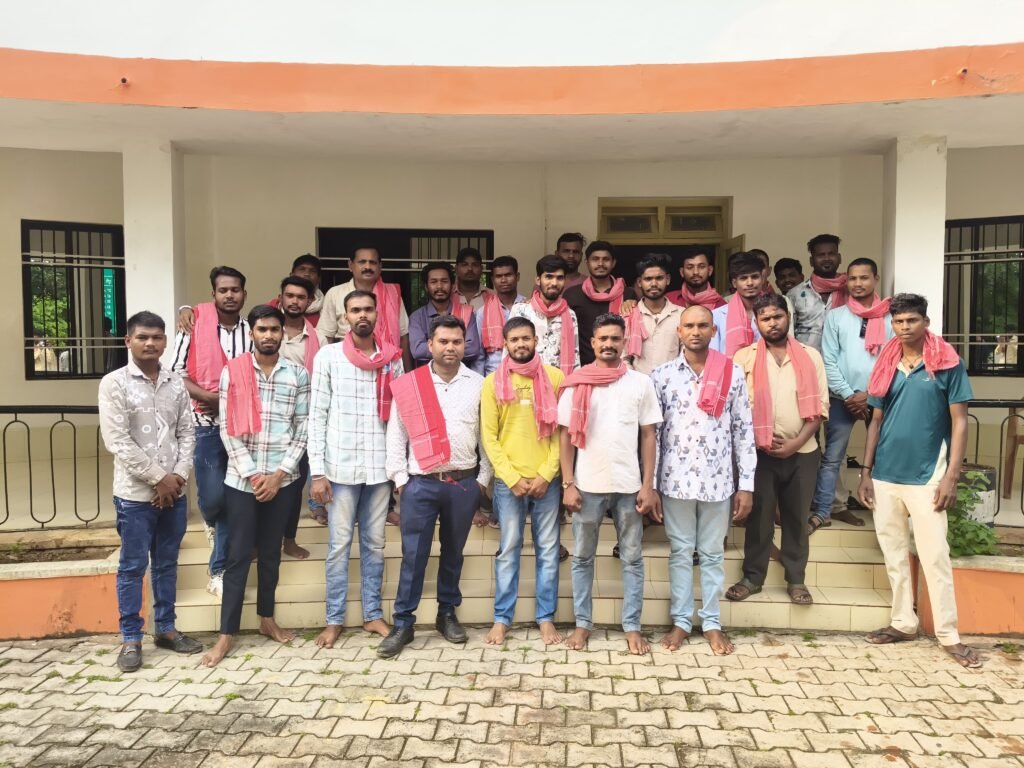 फिंगेश्वर खंड में छत्तीसगढ़िया क्रांति सेना का जबरदस्त आगाज़