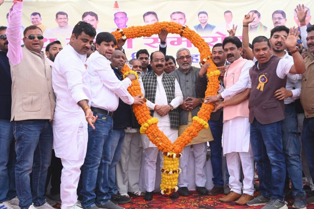 उप मुख्यमंत्री अरुण साव जिला एवं तहसील साहू संघ के शपथ ग्रहण समारोह में हुए शामिल