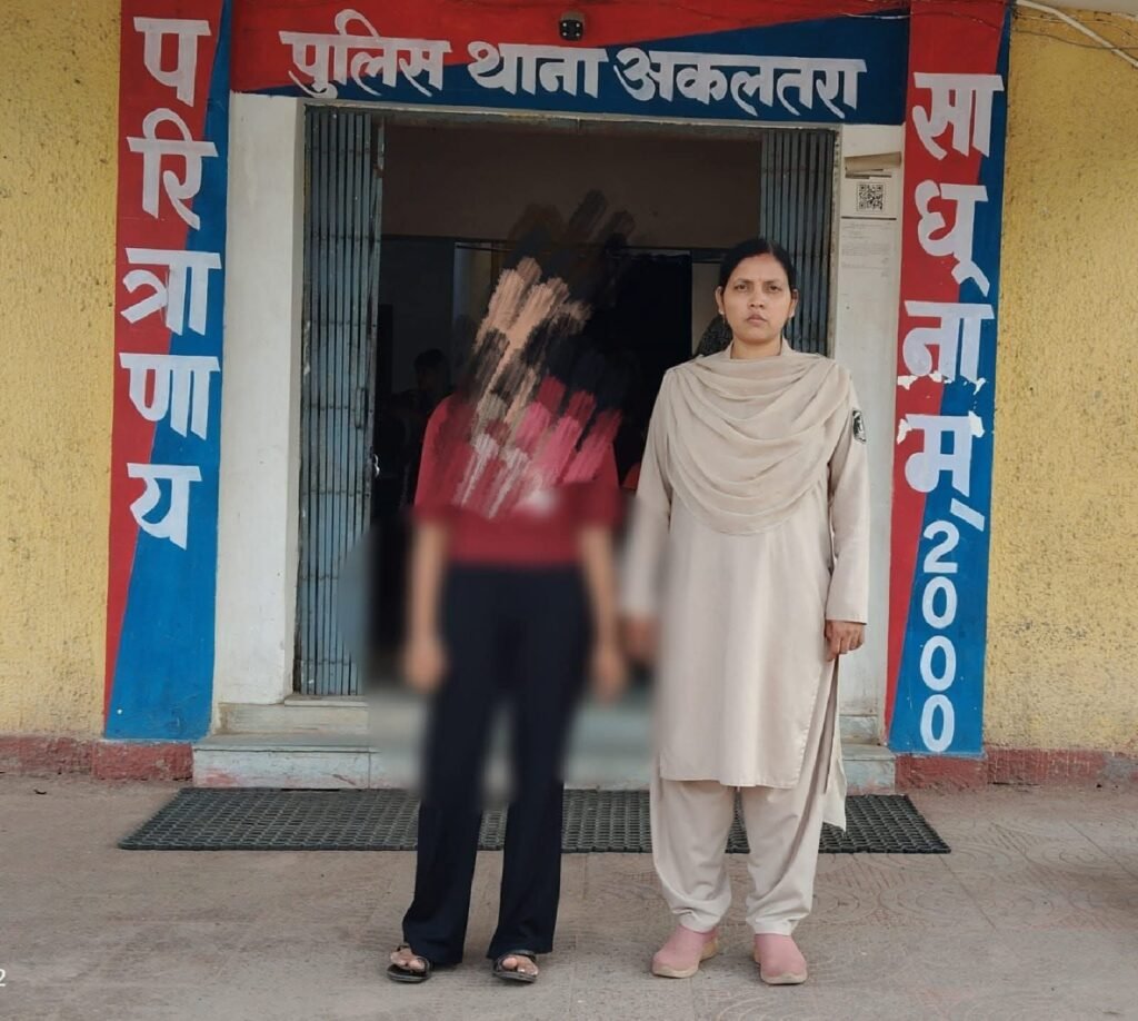 जांजगीर ब्लैकमेलिंग से तंग आकर युवक के जहर खाने के मामले में महिला आरोपी राजनांदगांव से गिरफ्तार